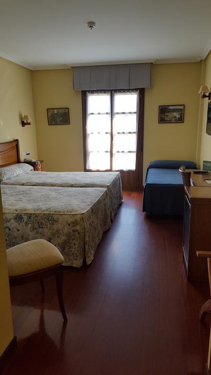 Hotel Valle Las Luinas Soto de Luina Ngoại thất bức ảnh